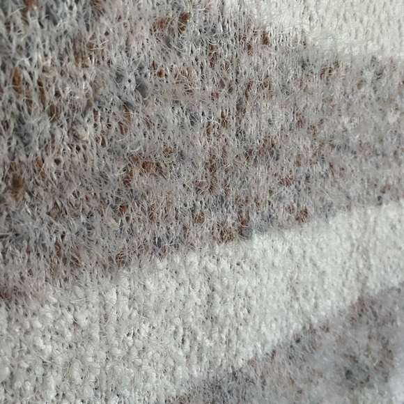 Stripe Lantern Sleeve Pullover Sweater - Picture 4 of 8